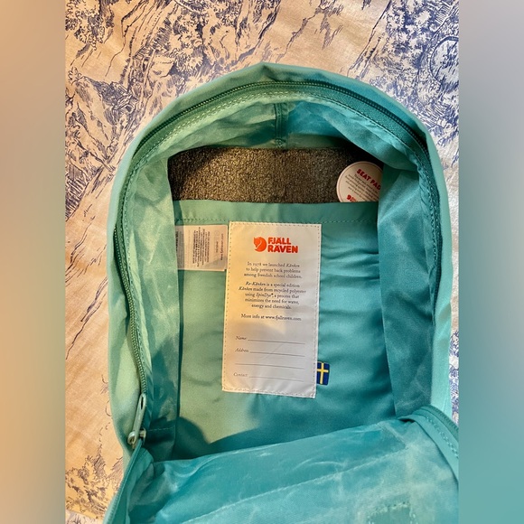 Fjallraven Kånken Mini Backpack - Picture 5 of 7